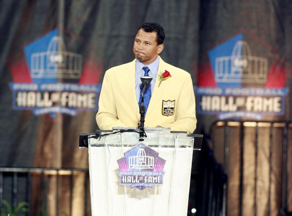 Fort Wayne native and former NFL player Rod Woodson was enshrined into the ...
